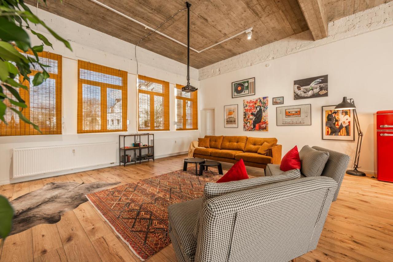 Klassen Stay - Exklusives Loft - Xxl Leinwand - 4 Km Messe, 1,5 Km Hbf Essen Buitenkant foto
