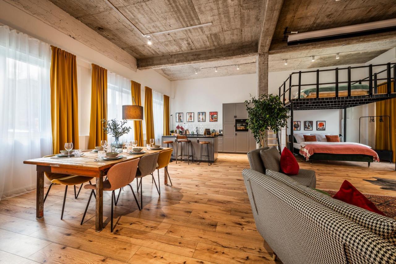 Klassen Stay - Exklusives Loft - Xxl Leinwand - 4 Km Messe, 1,5 Km Hbf Essen Buitenkant foto