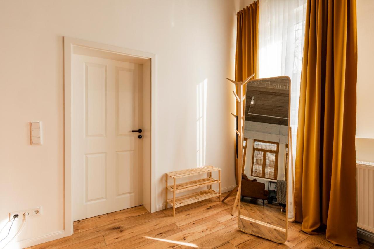 Klassen Stay - Exklusives Loft - Xxl Leinwand - 4 Km Messe, 1,5 Km Hbf Essen Buitenkant foto